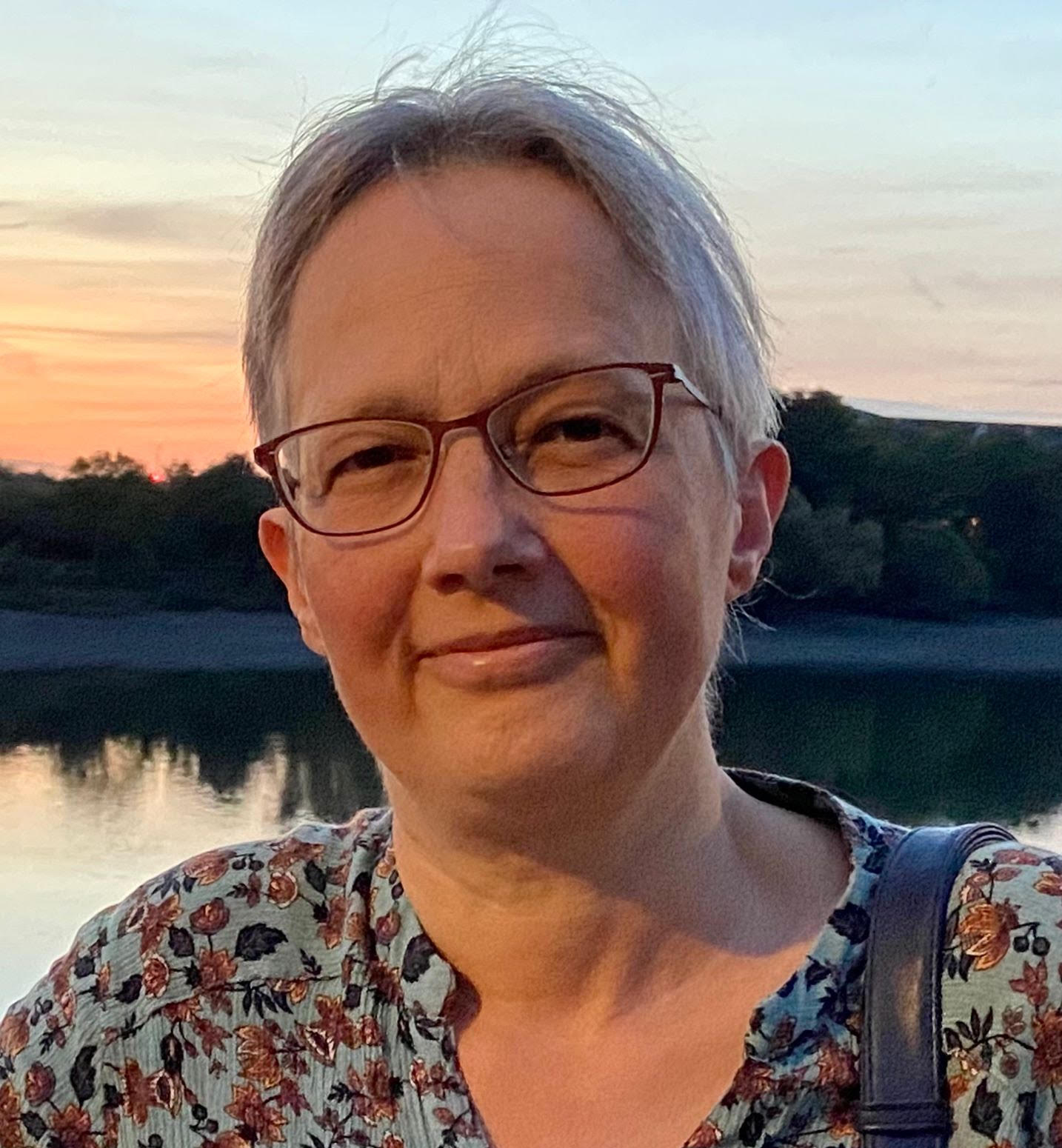 Tributes paid to Dr Jenny Vaughan – Doctors Association UK  DAUK